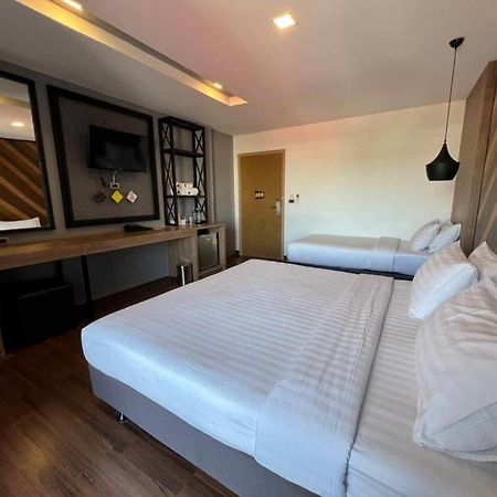 The Circle Hotel Buriram Ngoại thất bức ảnh
