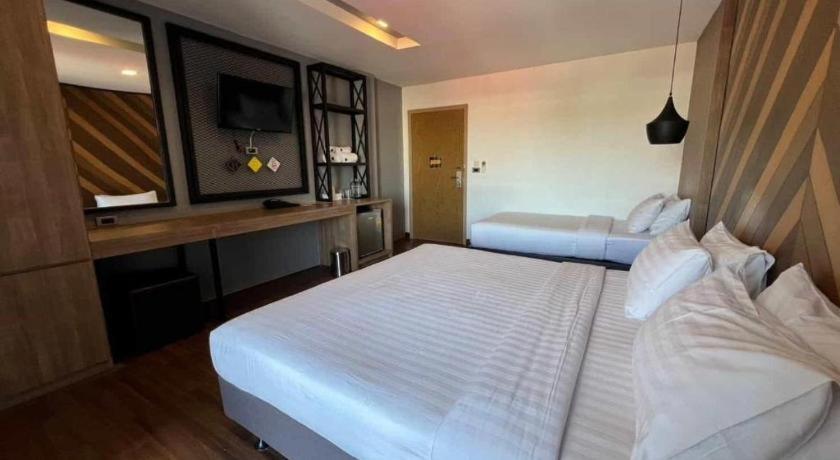 The Circle Hotel Buriram Ngoại thất bức ảnh