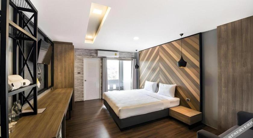 The Circle Hotel Buriram Ngoại thất bức ảnh